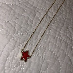 Kendra Scott necklace